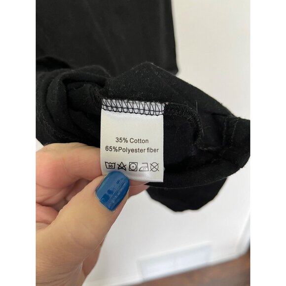 Chicyea Tank Top Black with I'm Broken on the Back Womans XL - Picture 4 of 4